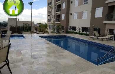 Imagem: O apartamento possui 3 Dormitórios, 1 Banheiro, 2 Vagas na