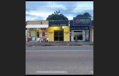 Imagem: A casa possui 2 Dormitórios, 4 Banheiros e está localizado