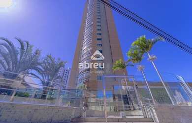 Imagem: O apartamento possui 4 Dormitórios, 5 Banheiros, 4 Vagas na