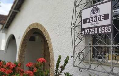 Imagem: A casa em condomínio possui 3 Dormitórios, 2 Banheiros, 3