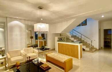 Imagem: A casa em condomínio possui 5 Dormitórios, 5 Banheiros, 420m²