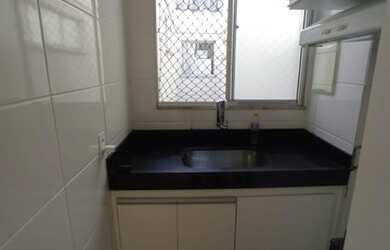 Imagem 14: Cobertura com duas salas, vaga de garagem exclusiva por 220 mil