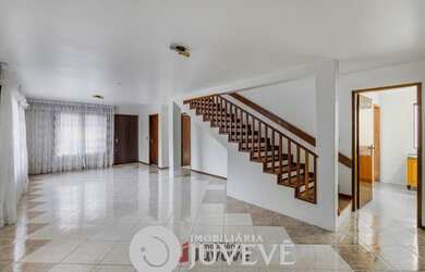 Imagem 1: IMOBILIARIA JUVEVÊ VENDE RESIDENCIA BACACHERI JARDIM SOCIAL4 DORM PRX DREAMLAND COMERCIAL