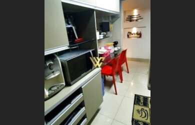 Imagem 11: Luxuoso imóvel, todo reformado, todo no porcelanato, andar alto, ventilado,...