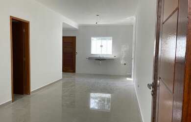 Imagem: A casa em condomínio possui 2 Dormitórios, 1 Banheiro, 1 Vaga