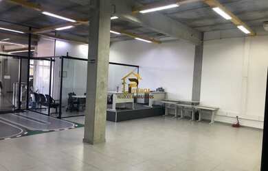 Imagem 4: Santana de Parnaíba - Loja/Salão - Alameda Ásia (Polo Empresarial