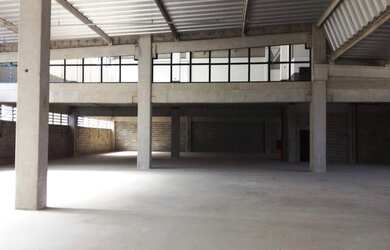 Imagem 7: Galpão para aluguel e venda possui 4570 metros quadrados - Itaipava - Petrópolis/RJ