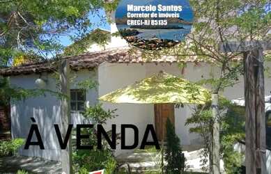 Imagem: A casa possui 4 Dormitórios, 4 Banheiros, 2 Vagas na garagem