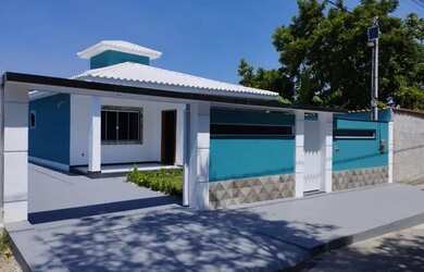 Imagem: A casa possui 3 Dormitórios, 2 Banheiros, 110m² de Área e