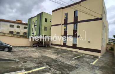 Imagem: O apartamento possui 3 Dormitórios, 1 Banheiro, 1 Vaga na garagem