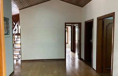 Imagem 8: Casa Arujazinho localização espetacular, fino acabamento