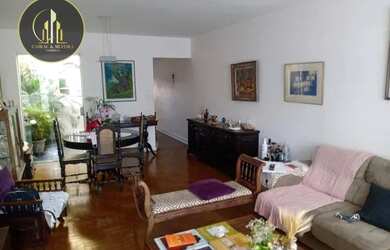 Imagem: A casa possui 3 Dormitórios, 3 Banheiros, 1 Vaga na garagem