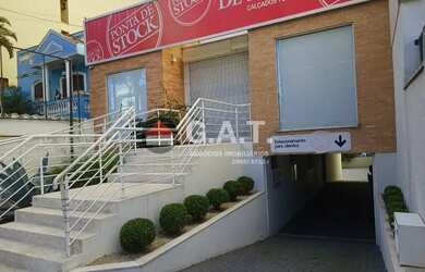 Imagem: O depósito possui 464m² de Área e está localizado em Centro