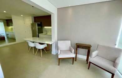 Imagem: O apartamento possui 2 Dormitórios, 1 Banheiro, 2 Vagas na