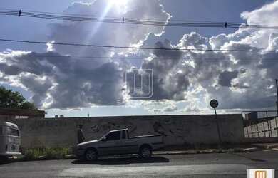 Imagem: O depósito possui 31.315m² de Área e está localizado em