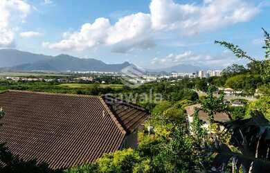 Imagem: A casa em condomínio possui 4 Dormitórios, 5 Banheiros, 3