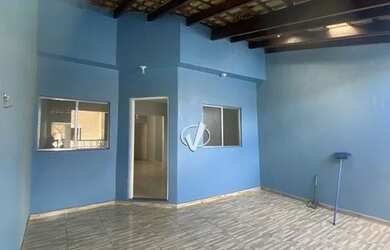 Imagem: A casa possui 2 Dormitórios, 3 Banheiros, 1 Vaga na garagem