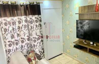 Imagem: O apartamento possui 2 Dormitórios, 1 Banheiro, 1 Vaga na garagem