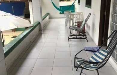 Imagem: A casa possui 2 Dormitórios, 2 Banheiros, 488m² de Área e