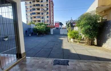 Imagem 2: Alugo casa com 4 qts próximo ao Ferreira Machado!