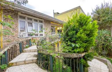 Imagem 16: Vendas Casa Curitiba PR. 140m² de Área, 1 Banheiroe3 Dormitórios