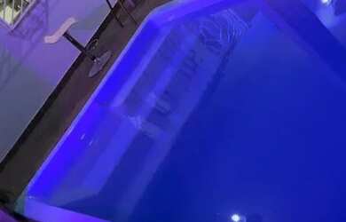 Imagem: A casa possui 2 Dormitórios, 1 Banheiro, 1 Vaga na garagem