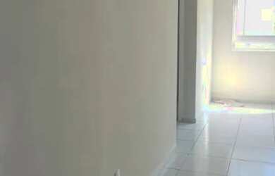 Imagem 2: repasse de apartamento. Piscina, Churrasqueira, Varandae45m² de Área