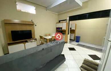 Imagem: A casa possui 2 Dormitórios, 1 Banheiro, 2 Vagas na garagem