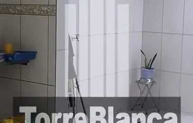 Imagem 7: Apartamento térreo com 2 quartos para venda e locação, Uvaranas, Ponta...