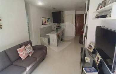 Imagem: O apartamento possui 2 Dormitórios, 2 Banheiros, 1 Vaga na