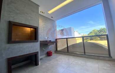 Imagem: O apartamento possui 3 Dormitórios, 2 Banheiros, 1 Vaga na