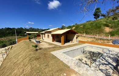 Imagem: A fazenda possui 500m² de Área e está localizado em Mairinque