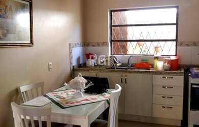 Imagem 11: Porto Alegre - Casa Padrão - Medianeira