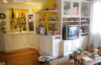 Imagem: O apartamento possui 2 Dormitórios, 1 Banheiro, 60m² de Área