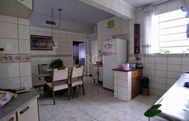 Imagem 13: Porto Alegre - Casa Padrão - Medianeira