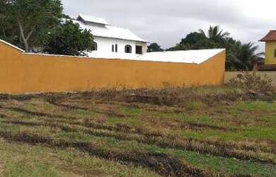 Imagem: O terreno e está localizado em Unamar, Cabo Frio à venda por