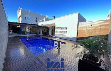 Imagem 1: Sobrado alto padrão em Praia de Leste