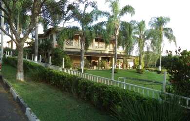 Imagem 5: Casa a venda em Atibaia, portaria e rondas. 5 suites, 2.000m² de terreno