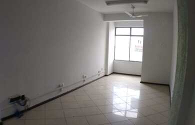 Imagem: O depósito possui 35m² de Área e está localizado em Barro