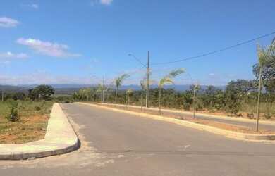 Imagem: O terreno possui 1000m² de Área e está localizado em Jaboticatubas