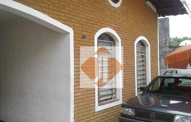 Imagem: A casa possui 3 Dormitórios, 2 Banheiros, 150m² de Área e