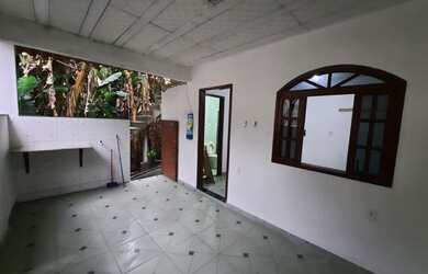 Imagem 1: Alugo casa em Itacuruça. Varanda, 90m² de Área, 1 Banheiroe1 Dormitório