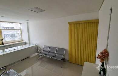 Imagem 4: Sala, 65 m² - de R$370.000 por R$ 250.000 ou aluguel por R$ 2.700/mês...