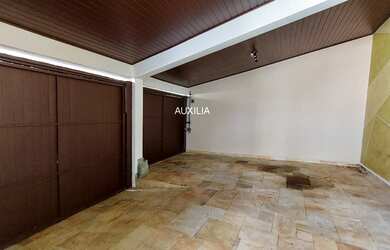 Imagem 2: Casa de Alto Padrão para Venda ou Locação em Sorocaba no Jardim Emília