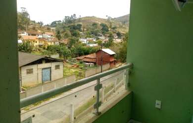 Imagem 11: Casa a 300 metros do cartão postal de Miguel Pereira, o lago de Javary