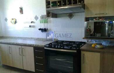 Imagem 6: Casa Padrão. Imóvel novo, 150m² de Área, 4 Vagas na garageme2 Dormitórios