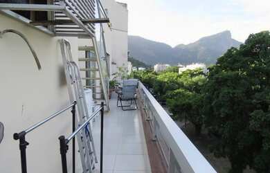 Imagem: O apartamento na cobertura possui 3 Dormitórios, 4 Banheiros