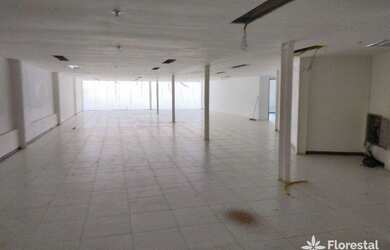 Imagem 7: Loja para alugar, 289 m² por R$ 24.000,00/ano - Iguatemi - Salvador/BA