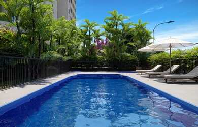 Imagem: O apartamento possui 2 Dormitórios, 1 Banheiro, 1 Vaga na garagem