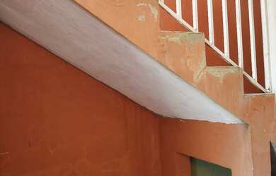 Imagem 4: Aluga casa 550. Varanda, Área de serviço, 1 Banheiroe1 Dormitório